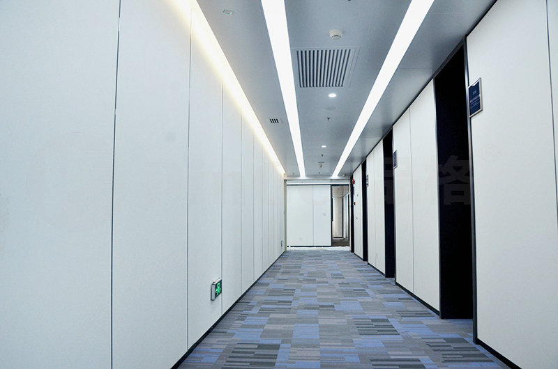 Panel Dinding Vinyl Pinger——Area Kantor