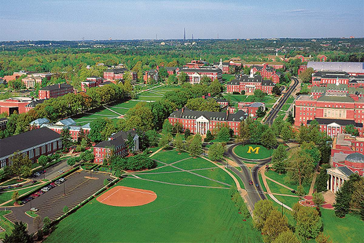 Proyek Universitas Maryland: Mengubah Ruang dengan Panel Dinding Inovatif